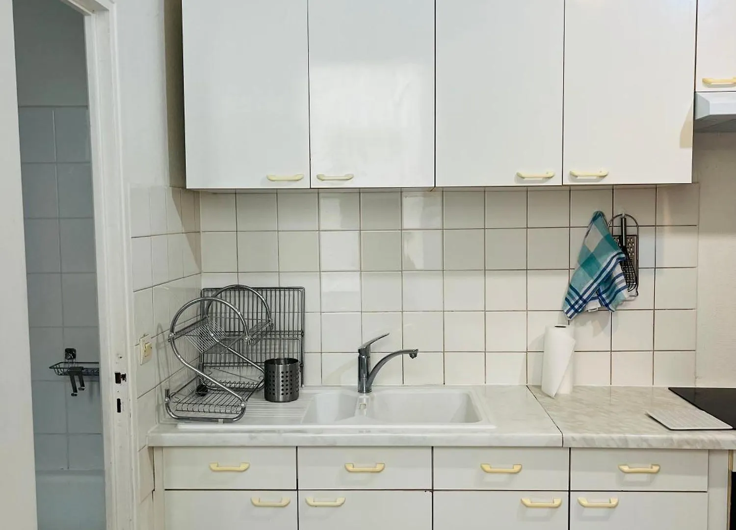 Séjour chez l'habitant Apartment In Montmartre, Paris, Near Sacre-Coeur Read Host Profile For Booking France