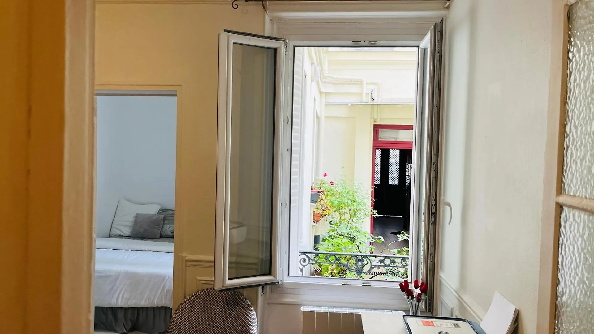 Apartment In Montmartre, Paris, Near Sacre-Coeur Read Host Profile For Booking France